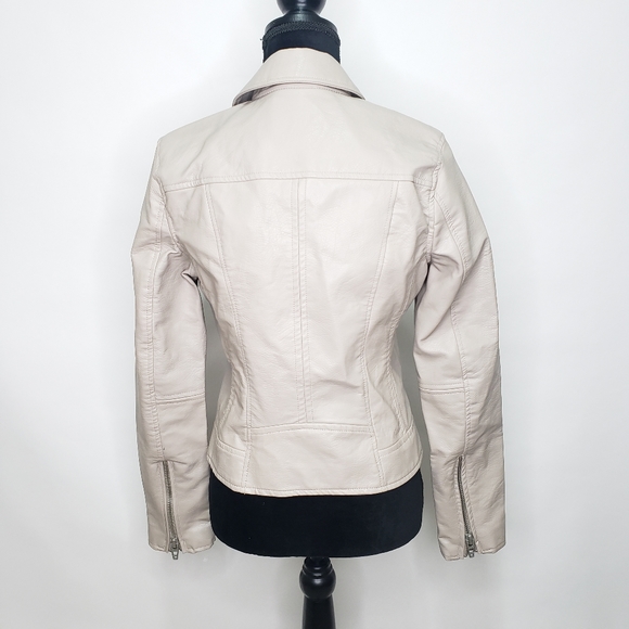 Blank NYC life changer vegan leather moto jacket - Picture 6 of 7